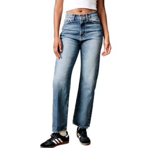 NWOT BDG High Rise Cowboy Jeans Size 24